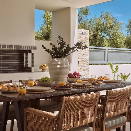D&a, A Private Sanctuary With Heated Pool By Mindyourvilla Villa *