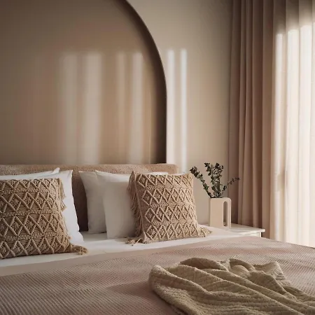 Villa D&a, A Private Sanctuary With Heated Pool By Mindyourvilla Vanato