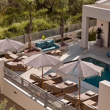 D&a, A Private Sanctuary With Heated Pool By Mindyourvilla Вилла